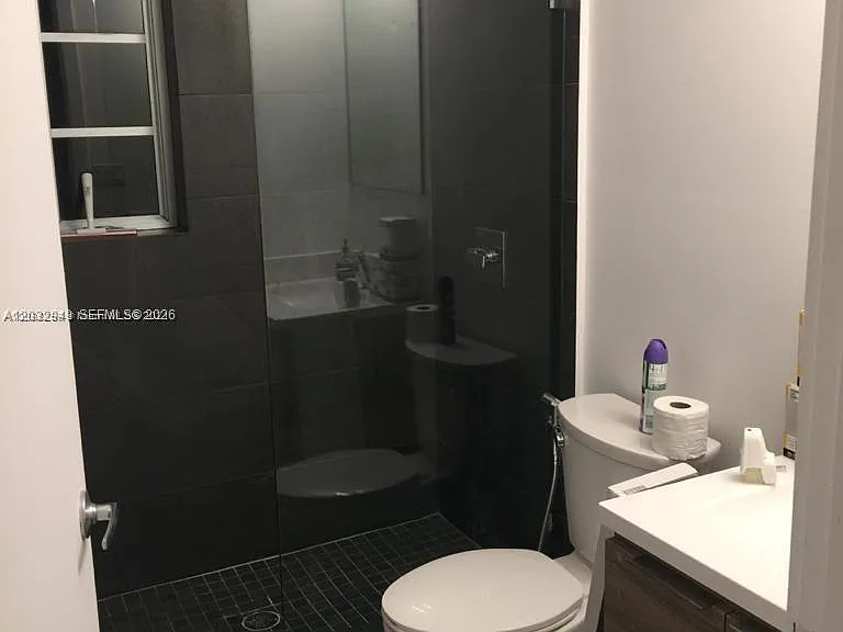 1450 Meridian Ave #104 — Photo 8