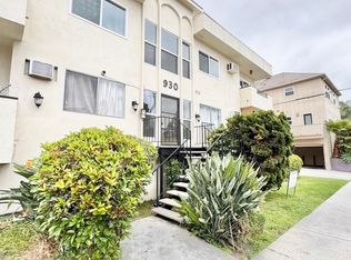 930 S Shenandoah St #2, Los Angeles, CA 90035
