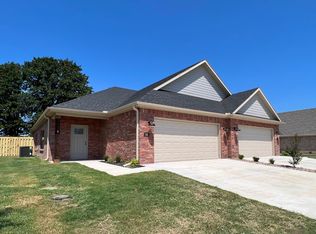544 Bradford Dr #A, Springdale, AR 72762