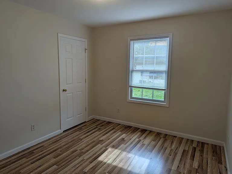 1512 Montgomery St #1 — Photo 5