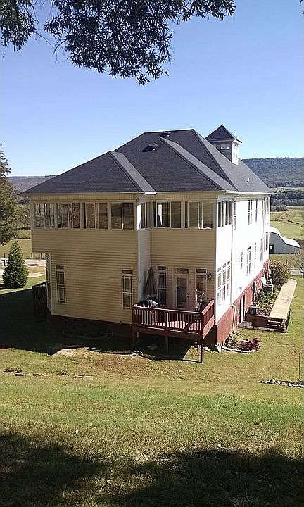 2nd image of 3234 Hurricane Rd
