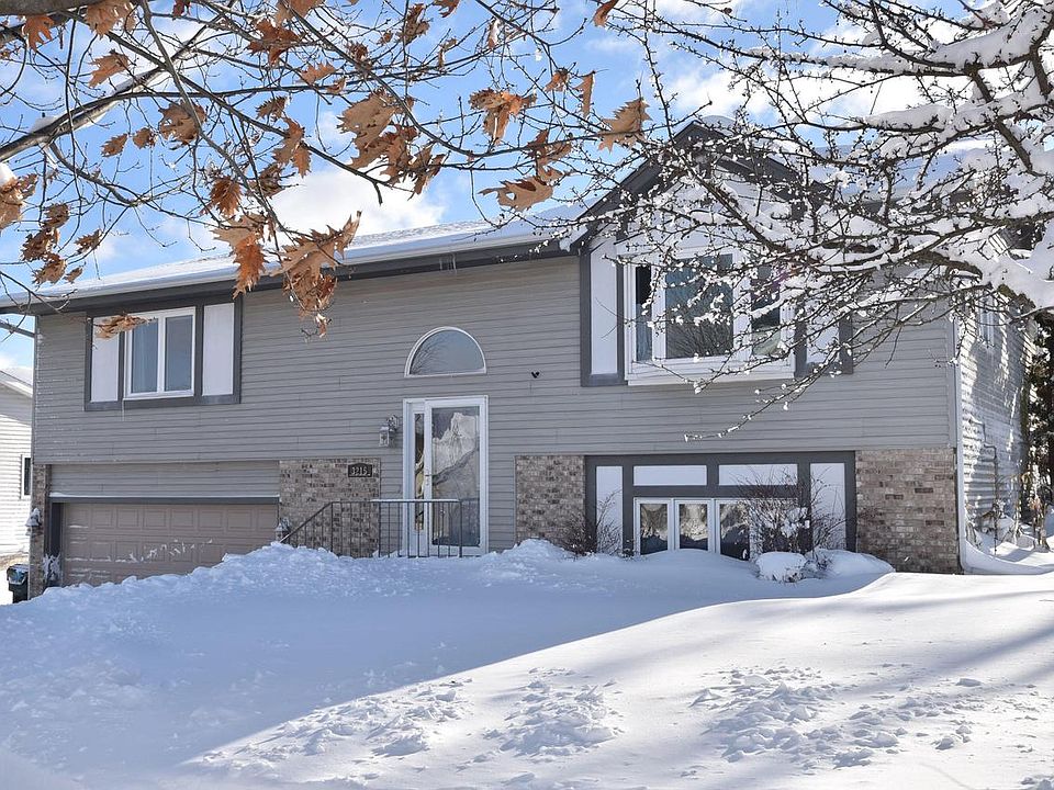 1st image of 3215 Dubin CIRCLE