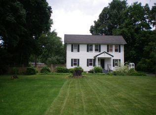 174 Greenbrook Rd, Green Brook, NJ 08812