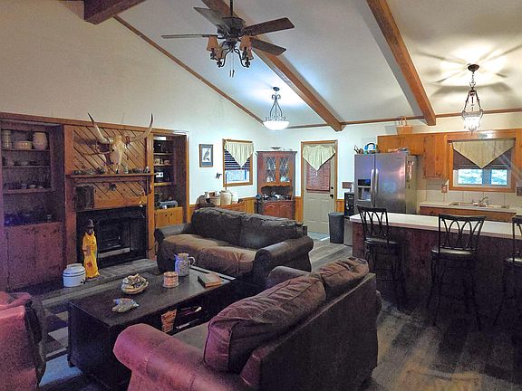 4th image of 6279 Partridge Road SW