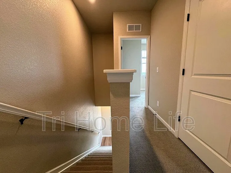 7022 Doncaster Ct — Photo 20