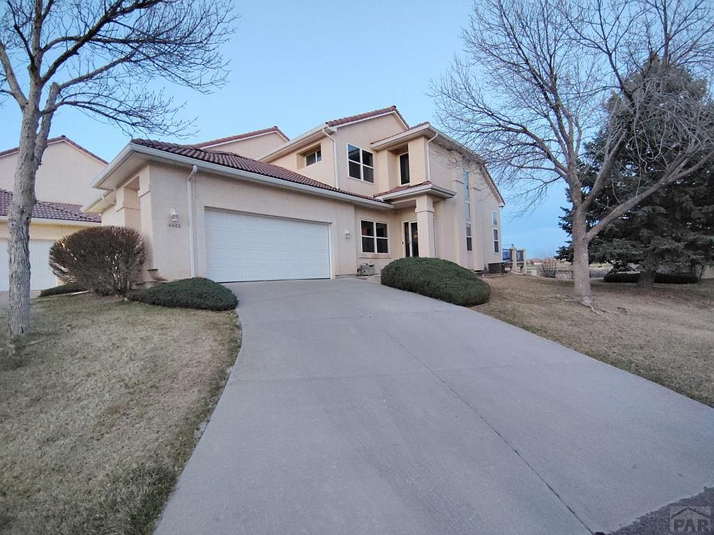 4443 Turnberry Cres