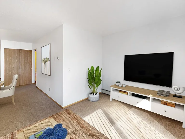 Wedgewood Apartments — Photo 15