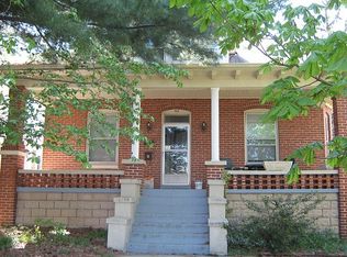 813 N Market St APT C, Frederick, MD 21701