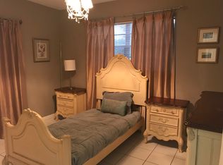 9470 SW 30th Ter, Miami, FL 33165