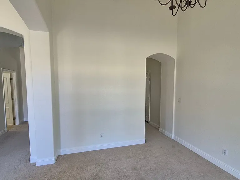9835 Peters Ranch Way — Photo 22