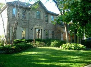 1440 Wilmette St, Wheaton, IL 60187