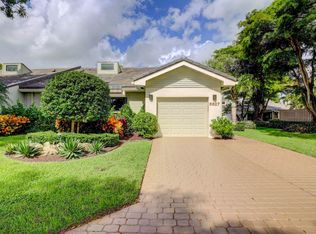 6827 Parisian Way, Lake Worth, FL 33467