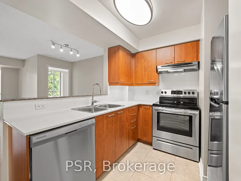 515 Rosewell Ave #312 — Photo 5