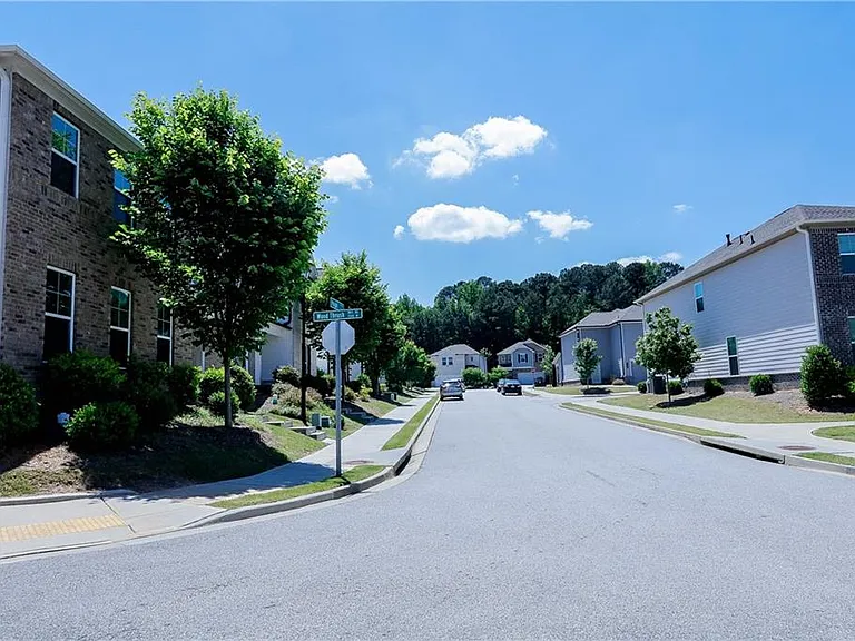 4355 Magpie Dr — Photo 5