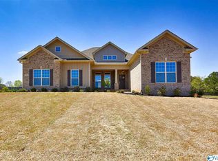 19 Preserve Loop Rd, Huntsville, AL 35803