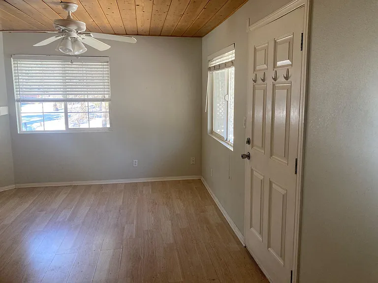 33807 Green Valley Lake Rd #2 — Photo 11