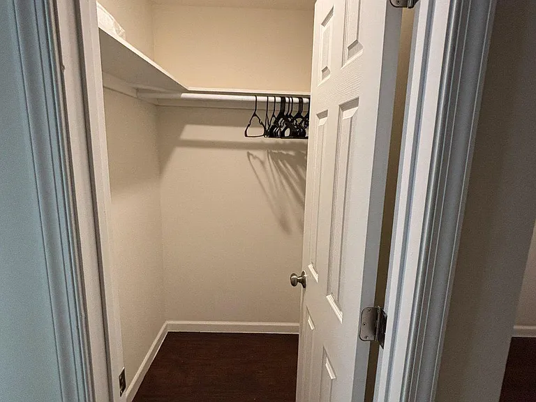 6005 Eads St NE — Photo 17