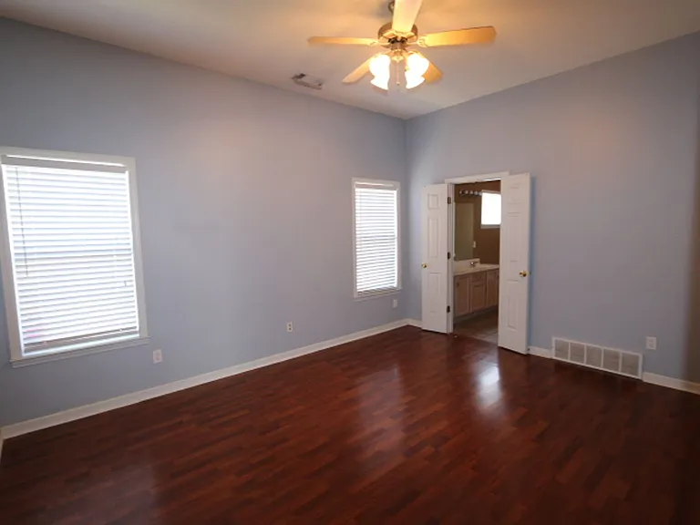 6955 Parkbrook Ln — Photo 7