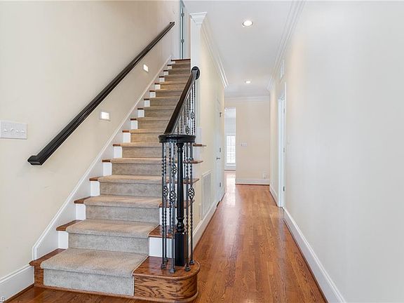 3rd image of 1809 Canaan Dr