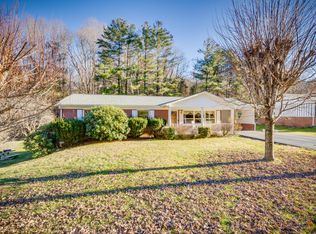524 Church St, Weber City, VA 24290