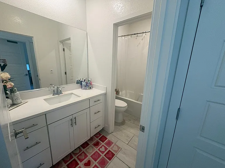 1839 Yellowwood Ave — Photo 6