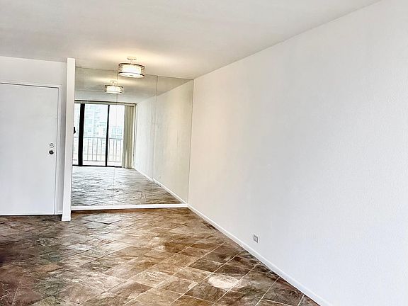 4th image of 1514 7th Ave Unit 705
