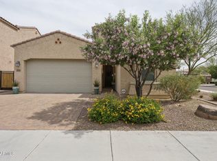 3221 E Los Gatos Dr, Phoenix, AZ 85050