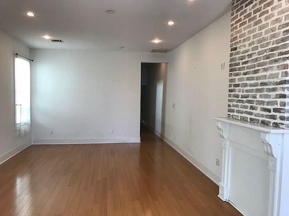 4th image of 1538 Camp St #1B