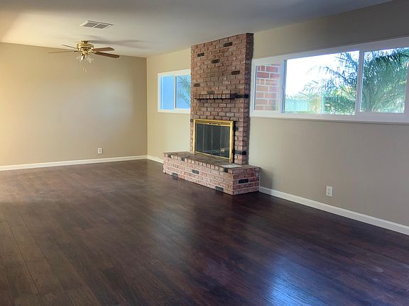 4th image of 5011 Acuna St