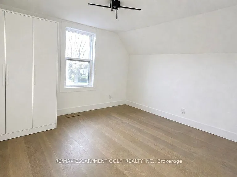 4471 1st Ave — Photo 24