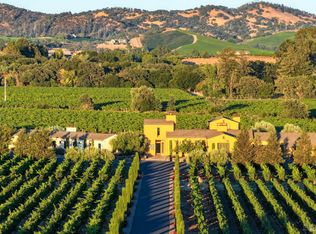 21200 8th St E, Sonoma, CA