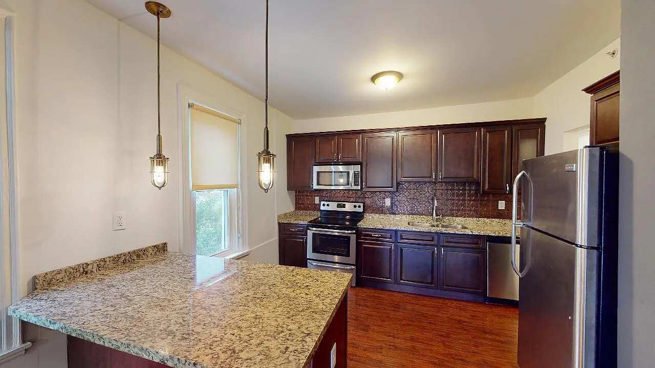The Fenton Apartments — Photo 1