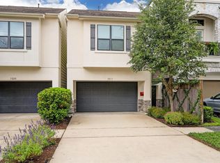 1511 Birdsall St, Houston, TX 77007