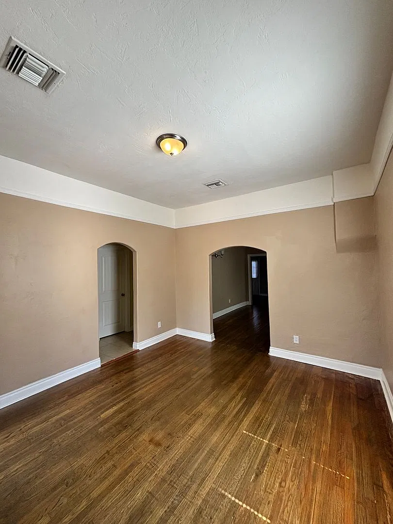 Move In Ready — Photo 3