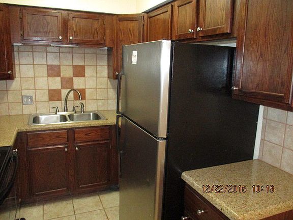 3rd image of 2601 Bellefontaine St APT B205
