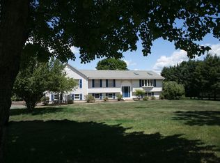 178 Bay Rd, Hadley, MA 01035