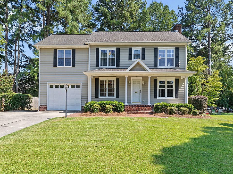 1st image of 21 Eden Dr