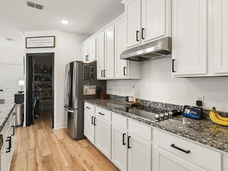 10032 Travis Dr — Photo 11
