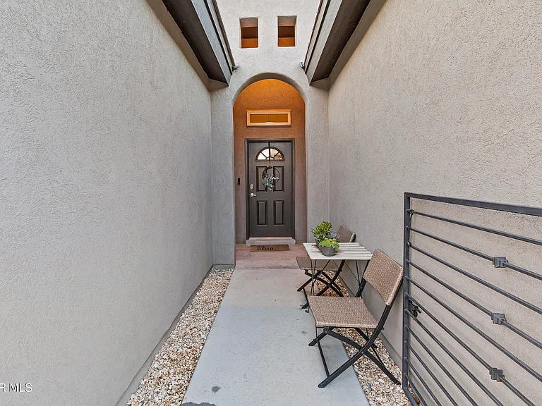12729 Methley Ave — Photo 5