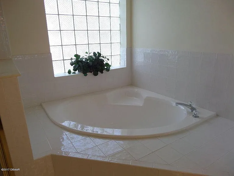 31 Meadow Ridge Vw — Photo 15