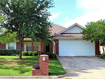 1825 Dorchester St, Fort Worth, TX, 76134