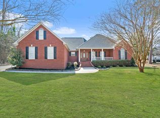 162 E Lakeview Dr, Milledgeville, GA 31061