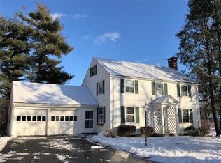 45 Pilgrim Rd, West Springfield, MA 01089