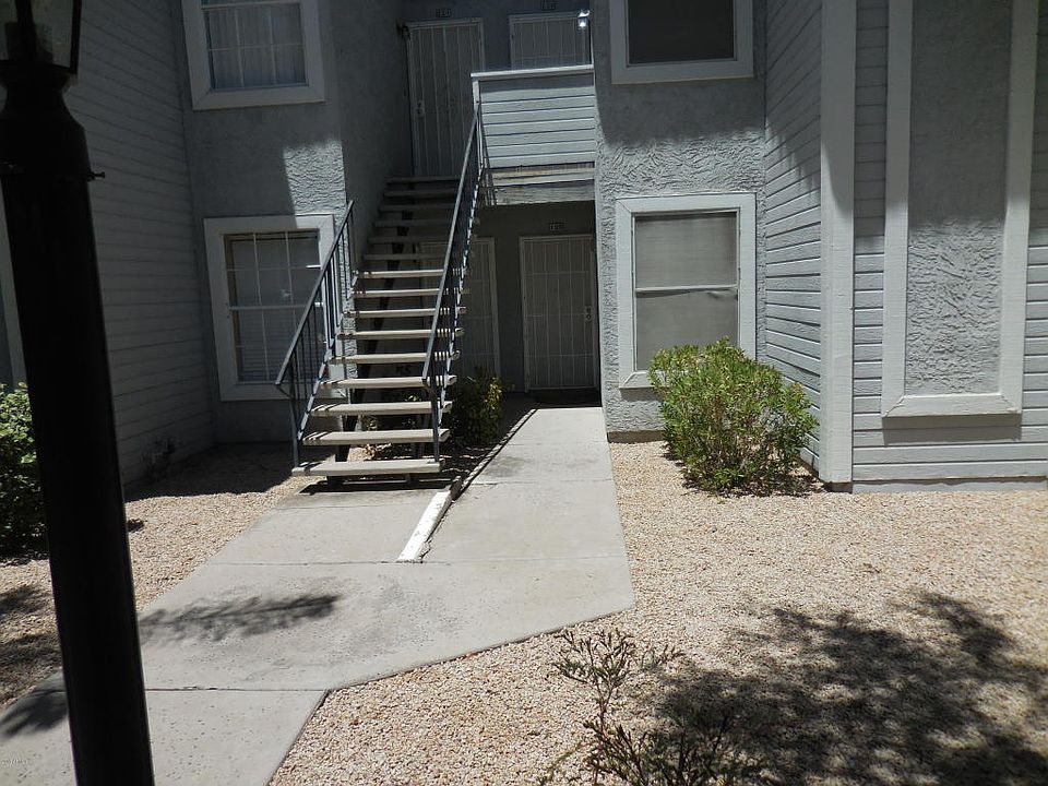 1st image of 2910 W Marconi Ave Unit 121
