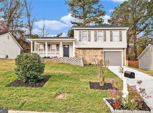5672 La Fleur Trl, Lithonia, GA 30038