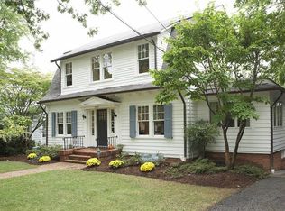 3925 Huntington St NW, Washington, DC 20015