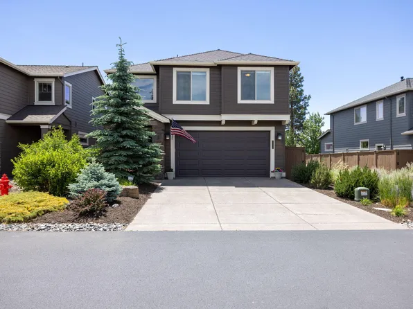 61088 Manhae Loop, Bend, OR 97702