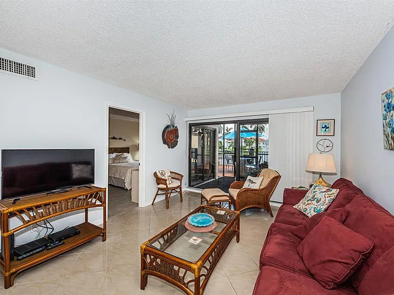 6294 Bahia Del Mar Cir #114 — Photo 4