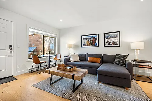 136 S Tomboy St #ID1490387P Photo 1