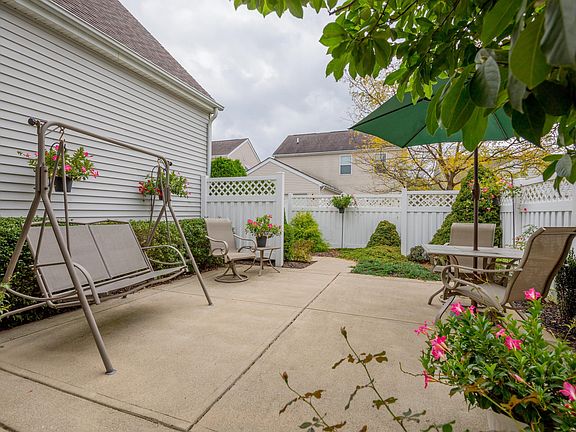 3rd image of 7217 Normanton Dr